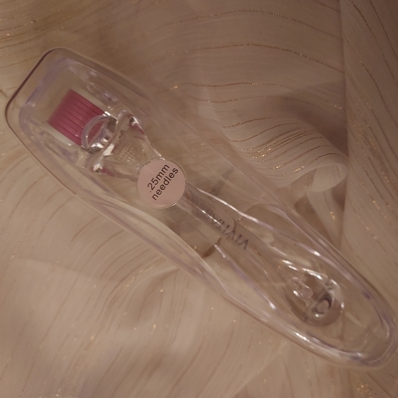 MIcroneedle Facial Roller w/540 .25mm needles Minimize Wrinkles Scars Fine Lines - Picture 3 of 14